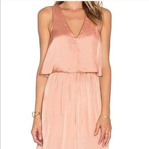 ❤️ SOLD ❤️ Lovers + Friends Peach Dress